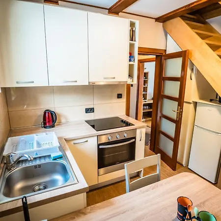 Kuca Za Odmor Vesna Stari Laz